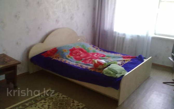 1-комнатная квартира, 33 м², 3/5 этаж посуточно, улица Агыбай батыра 21 — улица Жидебай Батыра Balqash - photo 1