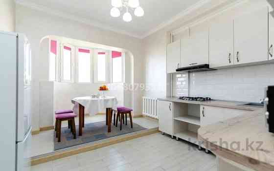 1-комнатная квартира, 80 м², 7/9 этаж посуточно, мкр Жетысу-1 25 — Момышулы Домостроительная Алматы