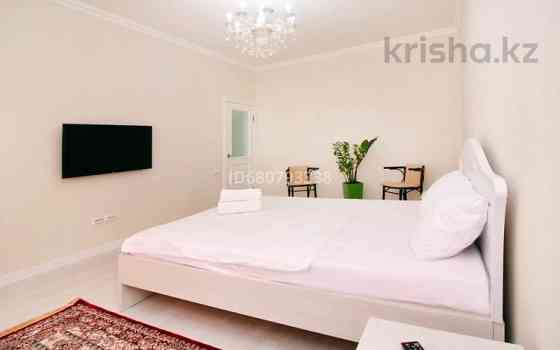 1-комнатная квартира, 80 м², 7/9 этаж посуточно, мкр Жетысу-1 25 — Момышулы Домостроительная Алматы