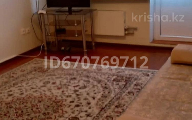 2-комнатная квартира, 56 м², 4/5 этаж помесячно, Георгия Канцева 11 - Двор Уют Атырау - изображение 3