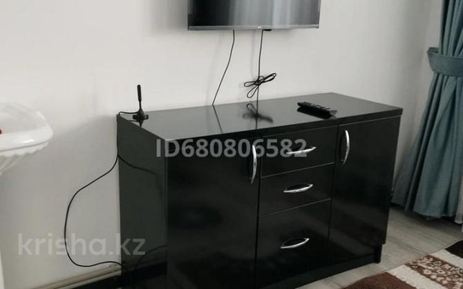 1-комнатная квартира, 35 м², 1/1 этаж посуточно, Павлодарская 7/2 — Павлодарская Бурундайская Алматы - изображение 2