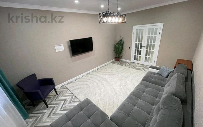 2-комнатная квартира, 55 м², 1/3 этаж посуточно, Максима Горького 42 — Площадь Республики Ust-Kamenogorsk - photo 4