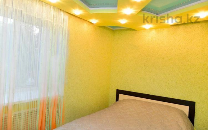 3-комнатная квартира, 110 м², 2/5 этаж посуточно, Сейфуллина 1 — Кривогуза Караганда - изображение 6