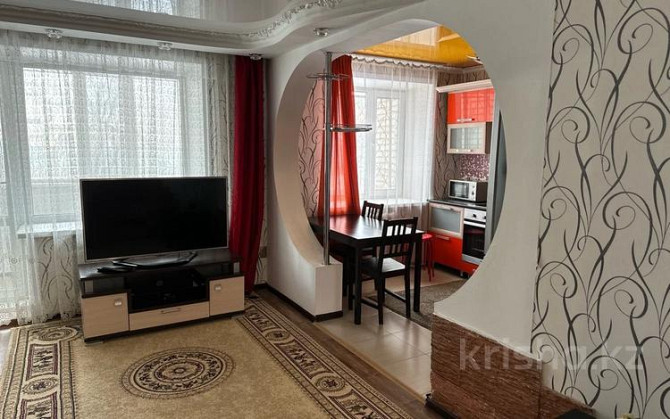 3-комнатная квартира, 66 м², 1/5 этаж посуточно, Красная 139 — Габдуллина Kokshetau - photo 2