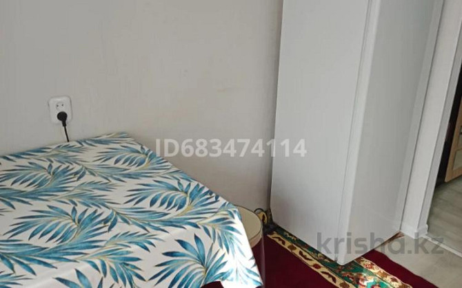 1-комнатная квартира, 36 м², 2/5 этаж помесячно, мкр Кунаева 8 Уральск - изображение 3