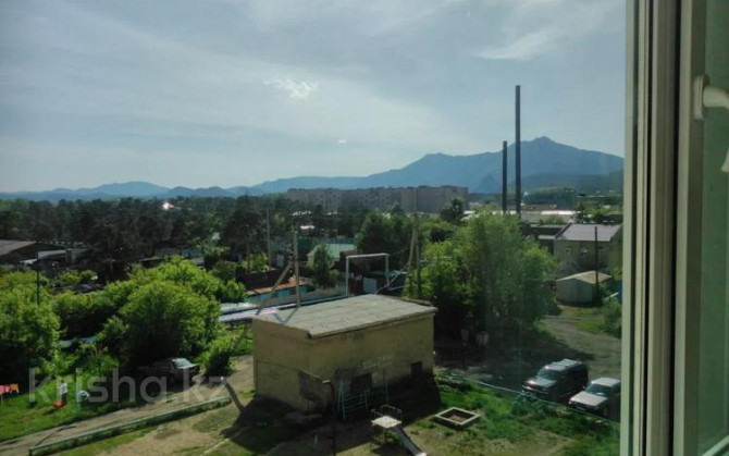 3-комнатная квартира, 60 м², 4/5 этаж посуточно, Абая 20  - photo 8