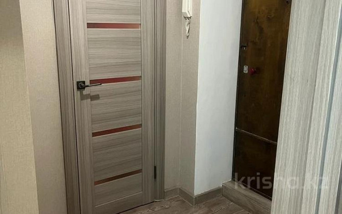 1-комнатная квартира, 33 м², 5/5 этаж помесячно, Молдагулова 26 - Торговая база,Казииту,Анвар Суперм Oral - photo 5