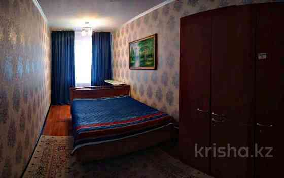 2-комнатная квартира, 45 м², 2/5 этаж посуточно, улица Атамбаева 19 — Азаттык Атырау