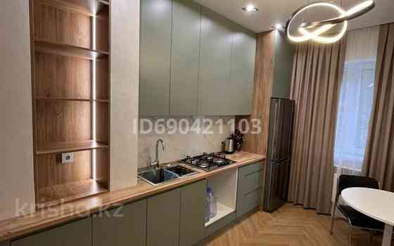 1-комнатная квартира, 48 м², 2/9 этаж помесячно, мкр Аксай-2 27 Almaty