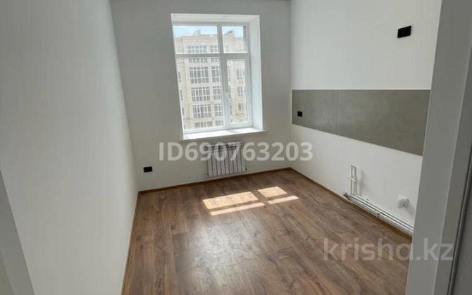 2-комнатная квартира, 67 м², 7/8 этаж помесячно, Проспект Республики 1/7 Караганда - изображение 4