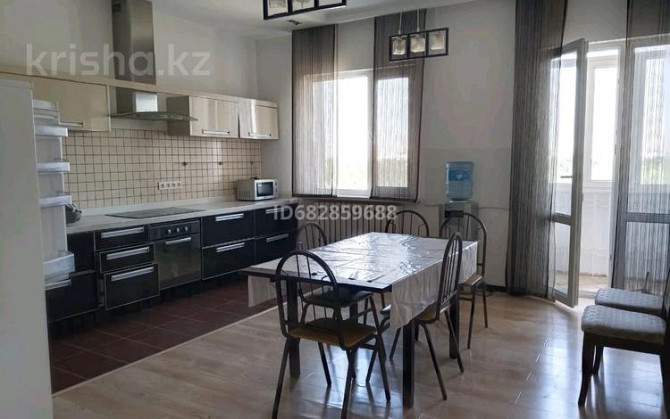 4-комнатная квартира, 165 м², 7/9 этаж помесячно, Д. Кунаева 35/1 Астана - изображение 7