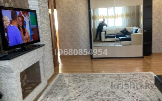 3-комнатная квартира, 80 м², 8/10 этаж посуточно, мкр Юго-Восток, Шахтёров 70 — Таттимбета Karagandy - photo 4
