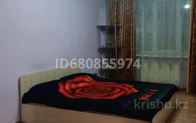 1-комнатная квартира, 47 м², 1/10 этаж посуточно, мкр 12, Аль фараби 27 Актобе - изображение 3