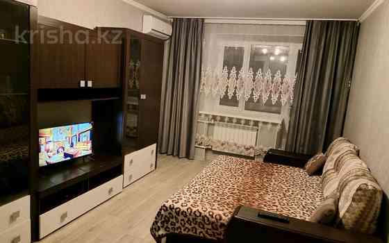 1-комнатная квартира, 40 м², 1/5 этаж посуточно, мкр 8, Марата Оспанова Актобе