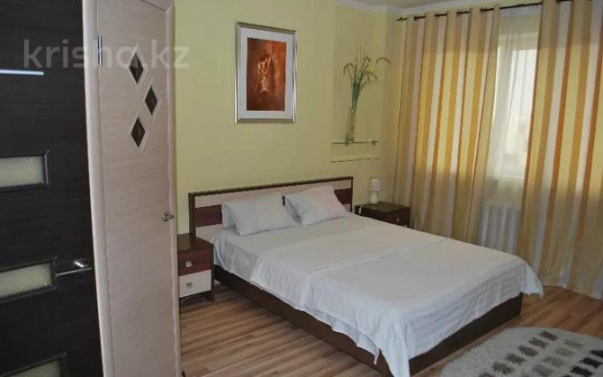 3-комнатная квартира, 100 м², 20/25 этаж посуточно, Сарыарка 1а — Сарыарка Астана - изображение 3