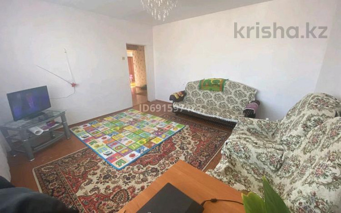 3-комнатная квартира, 65 м², 8/9 этаж помесячно, Майкудук, Майкудук, мкр Восток-3 Karagandy - photo 1