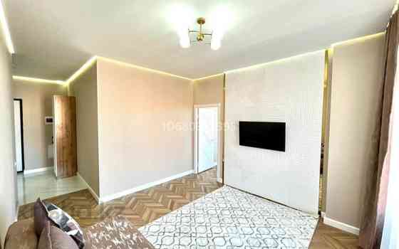 2-комнатная квартира, 65 м², 9/9 этаж посуточно, мкр Нурсая 63/1 Атырау