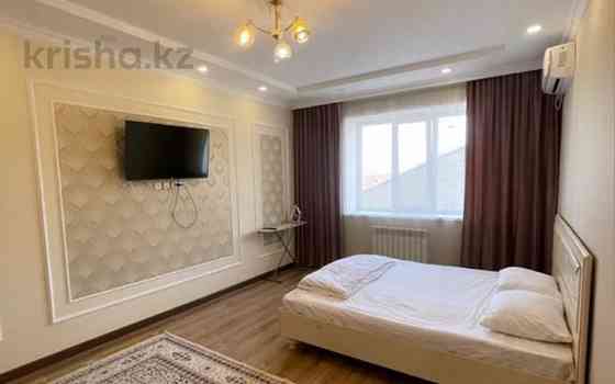 1-комнатная квартира, 50 м², 7/9 этаж посуточно, мкр Нурсая, Таумуш Жумагалиев 15Г Atyrau