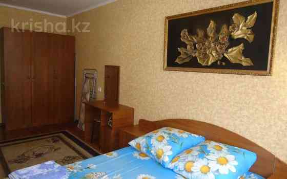 2-комнатная квартира, 60 м², 2/5 этаж посуточно, проспект Ауэзова 27 Семей