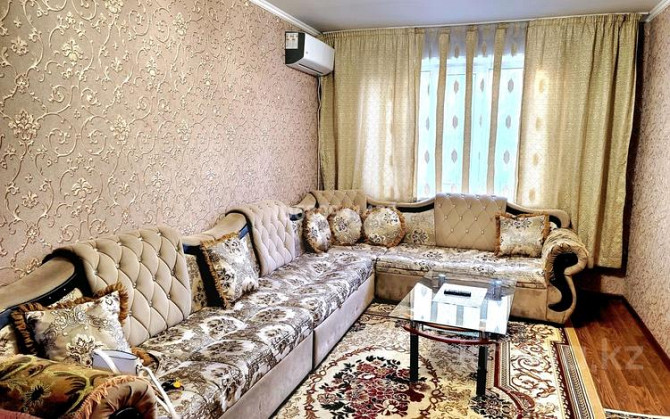 2-комнатная квартира, 53 м², 4/4 этаж посуточно, Прсп.Абая 196 Тараз - изображение 1