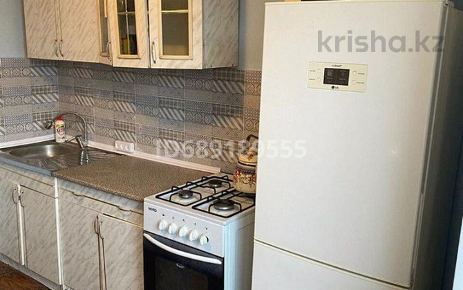1-комнатная квартира, 40 м², 3/14 этаж помесячно, Гагарина 34 - Автовокзал Уральск - изображение 3