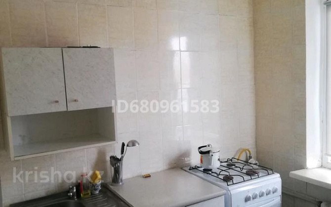 1-комнатная квартира, 25 м², 5/5 этаж посуточно, Мкр привокзальный 5 16 Atyrau - photo 6