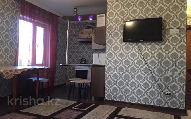 2-комнатная квартира, 45 м², 5/5 этаж посуточно, Кенесары 11 — Ауэзова Кокшетау - изображение 1