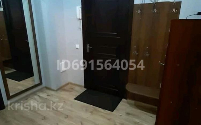 3-комнатная квартира, 60 м², 3/4 этаж помесячно, С. датова 11 Атырау - изображение 1