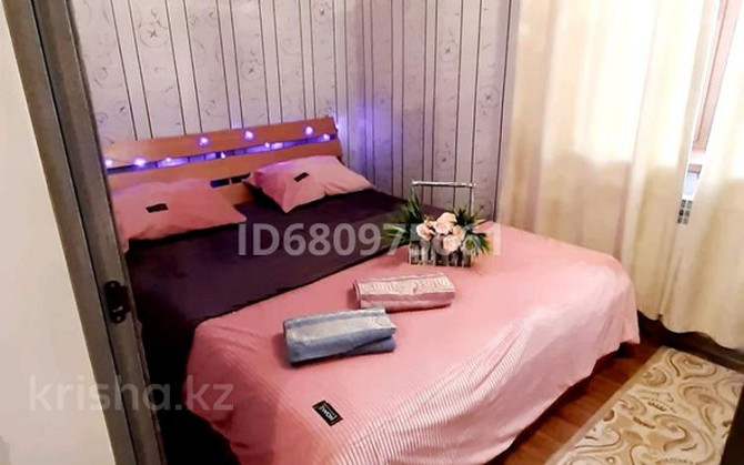 2-комнатная квартира, 40 м², 2/4 этаж посуточно, улица Генерала Рахимова 49 — Возле Больницы Тараз - изображение 1