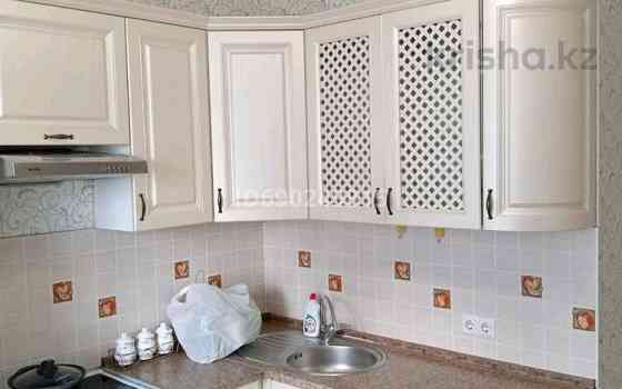 1-комнатная квартира, 39 м², 7/8 этаж помесячно, Қабанбай батыр 58 б Astana