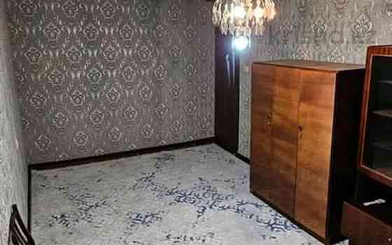 2-комнатная квартира, 50 м², 4/5 этаж помесячно, 18мкр 4 Shymkent