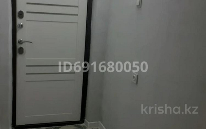 3-комнатная квартира, 47 м², 1/5 этаж помесячно, Кердери - Алмазова Уральск - изображение 1