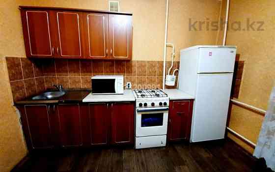 2-комнатная квартира, 52 м², 3/10 этаж посуточно, Байсалыкова 65 — Челюскинцев Семей
