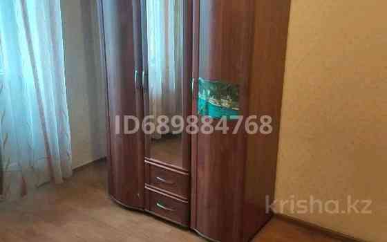 1-комнатная квартира, 32 м², 3/3 этаж помесячно, мкр Алтай-1 дом 4 Almaty