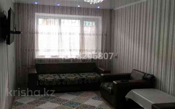 2-комнатная квартира, 52 м², 1/5 этаж посуточно, 2-ой укреп. квартал 3 — Г. Муратбаева Кызылорда