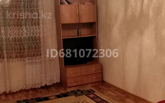1-комнатная квартира, 32 м², 4/6 этаж посуточно, мкр 8, Братьев Жубановых 298 — 101 стрелковая брига Актобе - изображение 2