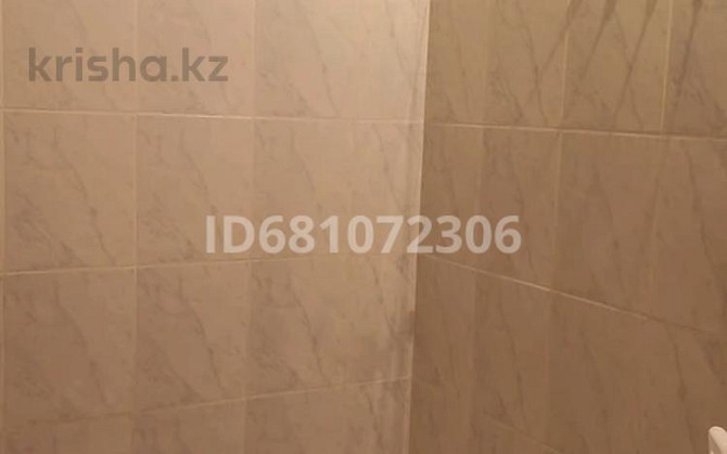 1-комнатная квартира, 32 м², 4/6 этаж посуточно, мкр 8, Братьев Жубановых 298 — 101 стрелковая брига Актобе - изображение 8