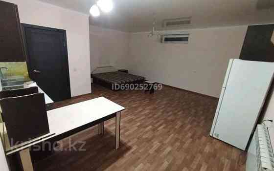 1-комнатная квартира, 40 м², 1/2 этаж помесячно, Братская Фадеева 48 - Райымбека Тургут Озала Almaty