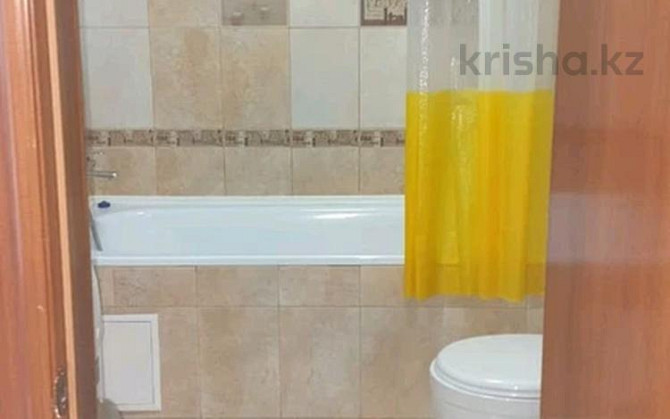 2-комнатная квартира, 54 м², 6/9 этаж помесячно, Мира 227а - Шухова Петропавловск - изображение 3