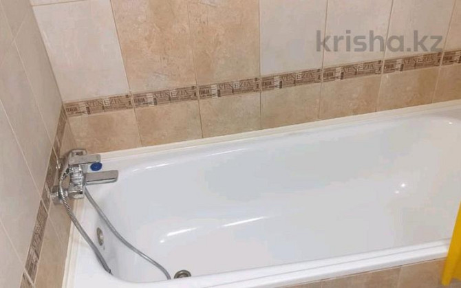 2-комнатная квартира, 54 м², 6/9 этаж помесячно, Мира 227а - Шухова Петропавловск - изображение 2