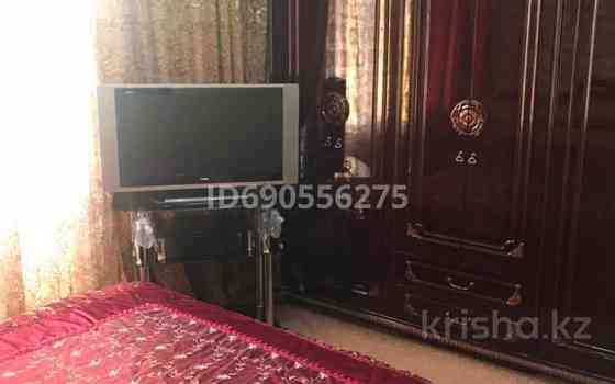 3-комнатная квартира, 101 м², 3/9 этаж помесячно, Айбергенова 1г Шымкент