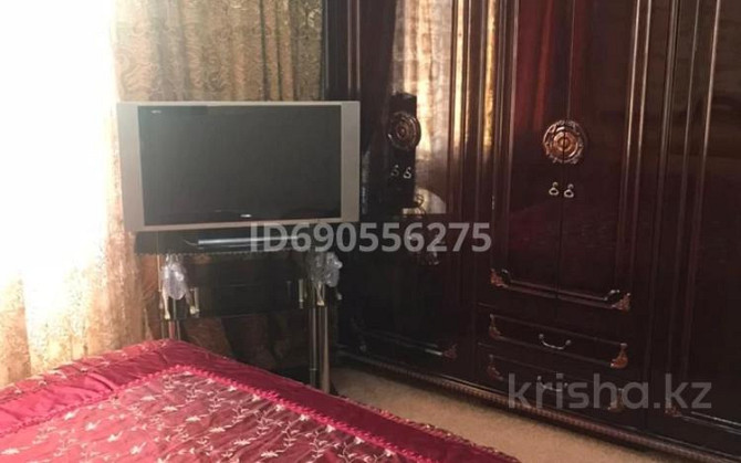 3-комнатная квартира, 101 м², 3/9 этаж помесячно, Айбергенова 1г Шымкент - изображение 5