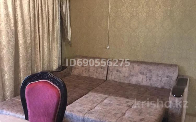 3-комнатная квартира, 101 м², 3/9 этаж помесячно, Айбергенова 1г Шымкент - изображение 7