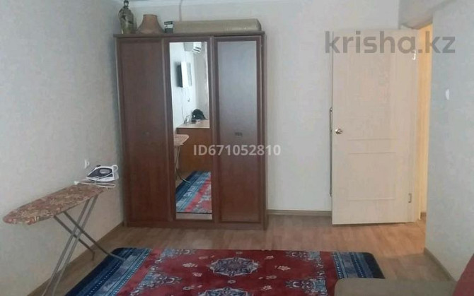 1-комнатная квартира, 30 м², 3/5 этаж помесячно, Авангард-3 41 Атырау - изображение 3