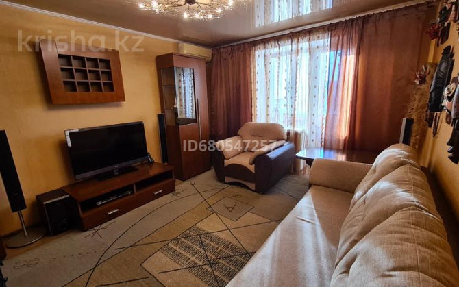 3-комнатная квартира, 60 м², 5/5 этаж помесячно, Каныша Сатпаева 2 Petropavlovsk - photo 1