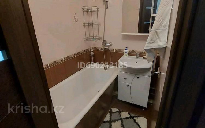 3-комнатная квартира, 65 м², 2/5 этаж помесячно, мкр Тастак-2, Гагарина 12 - Карасай батыра /Гагарин Алматы - изображение 6