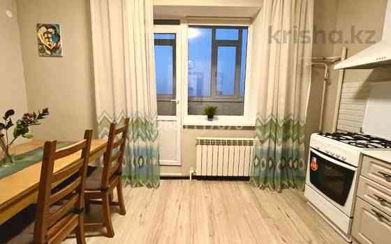 1-комнатная квартира, 60 м², 10/10 этаж посуточно, Алии Молдагуловой 30б — Молдагулова /Маресьева Актобе