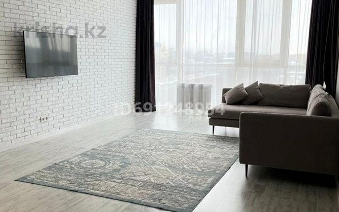 3-комнатная квартира, 86 м², 10/10 этаж помесячно, Жарокова 230 Алматы - изображение 2