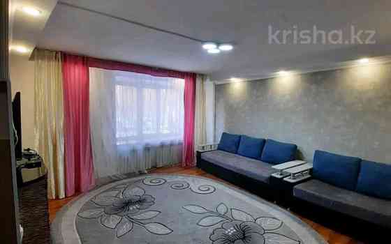 3-комнатная квартира, 80 м², 1/10 этаж посуточно, Ибраева 156 — Шакарима Семей