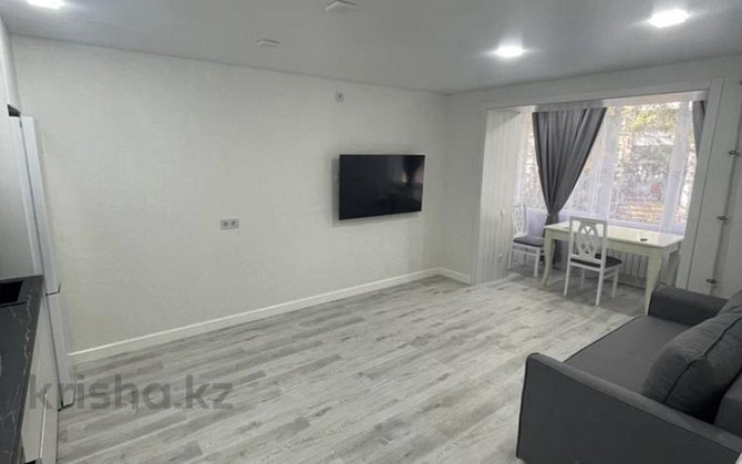 1-комнатная квартира, 36 м², 1/5 этаж помесячно, Наб им Славского 46 - Стрелка Усть-Каменогорск - изображение 2
